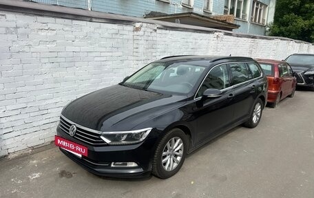 Volkswagen Passat B8 рестайлинг, 2019 год, 2 350 000 рублей, 4 фотография