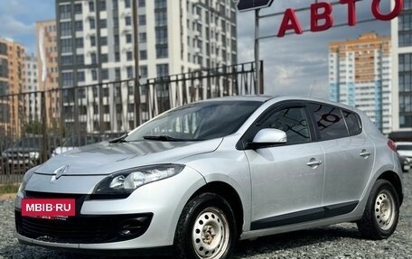 Renault Megane III, 2013 год, 579 000 рублей, 5 фотография