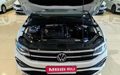 Volkswagen Bora, 2022 год, 1 020 000 рублей, 7 фотография
