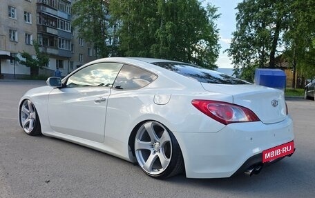 Hyundai Genesis Coupe I рестайлинг, 2010 год, 1 200 000 рублей, 4 фотография