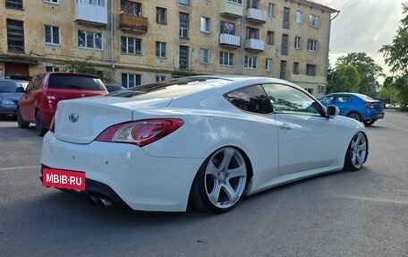Hyundai Genesis Coupe I рестайлинг, 2010 год, 1 200 000 рублей, 6 фотография