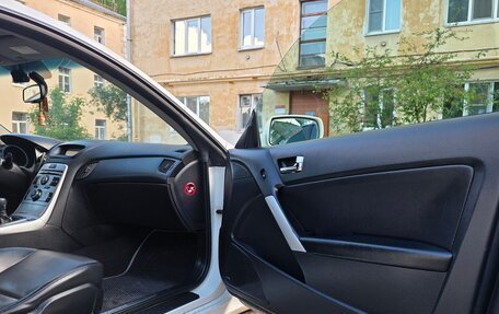 Hyundai Genesis Coupe I рестайлинг, 2010 год, 1 200 000 рублей, 19 фотография