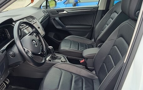 Volkswagen Tiguan II, 2019 год, 3 650 000 рублей, 4 фотография