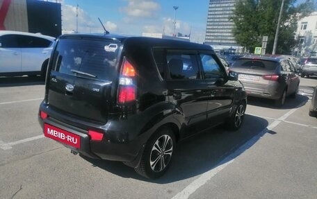 KIA Soul I рестайлинг, 2009 год, 800 000 рублей, 3 фотография