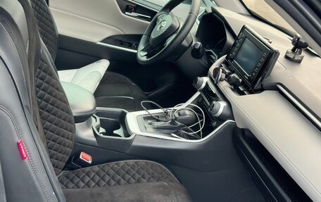 Toyota RAV4, 2021 год, 2 999 000 рублей, 5 фотография