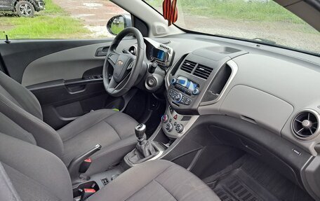 Chevrolet Aveo III, 2015 год, 820 000 рублей, 4 фотография