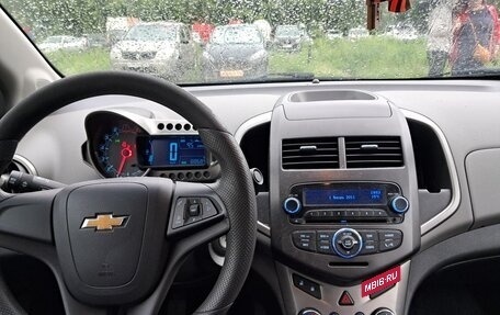 Chevrolet Aveo III, 2015 год, 820 000 рублей, 6 фотография