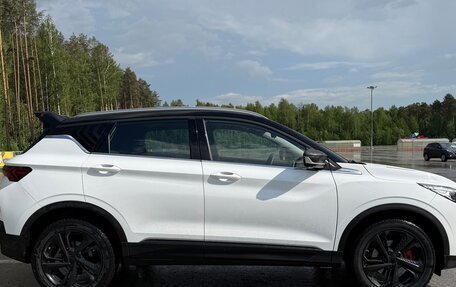 Geely Coolray I, 2023 год, 2 100 000 рублей, 3 фотография