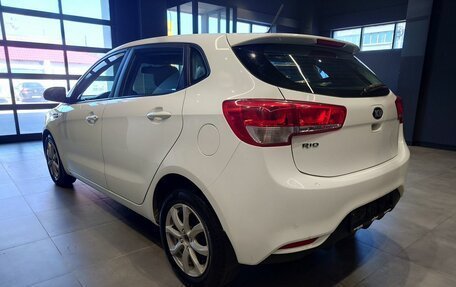 KIA Rio III рестайлинг, 2017 год, 960 000 рублей, 7 фотография