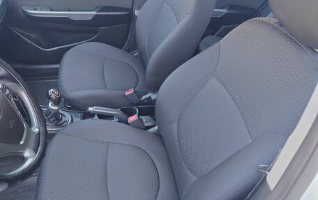 KIA Rio III рестайлинг, 2017 год, 960 000 рублей, 12 фотография