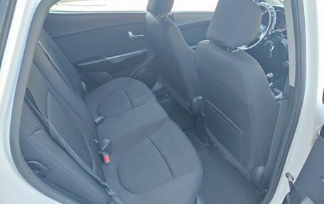 KIA Rio III рестайлинг, 2017 год, 960 000 рублей, 17 фотография