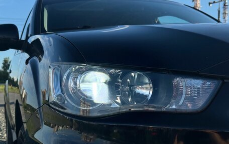 Mitsubishi Outlander III рестайлинг 3, 2010 год, 1 269 000 рублей, 8 фотография