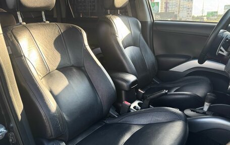 Mitsubishi Outlander III рестайлинг 3, 2010 год, 1 269 000 рублей, 11 фотография