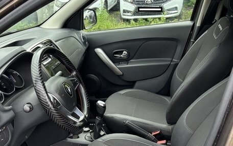 Renault Logan II, 2022 год, 1 050 000 рублей, 7 фотография
