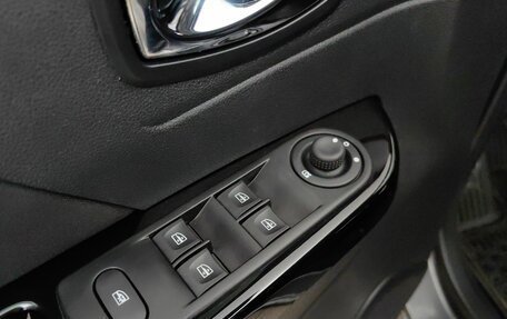 Renault Kaptur I рестайлинг, 2018 год, 1 620 000 рублей, 23 фотография