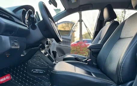 Toyota Yaris XP150 рестайлинг, 2022 год, 1 430 000 рублей, 7 фотография