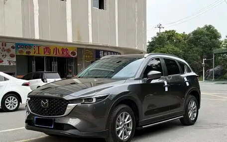 Mazda CX-5 II, 2022 год, 1 926 000 рублей, 2 фотография