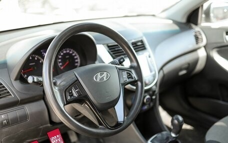 Hyundai Solaris II рестайлинг, 2012 год, 615 000 рублей, 9 фотография