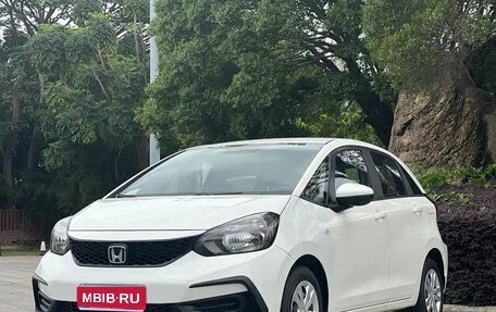 Honda Fit, 2021 год, 933 000 рублей, 1 фотография