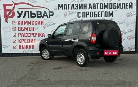 Chevrolet Niva I рестайлинг, 2018 год, 740 000 рублей, 4 фотография