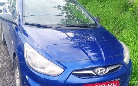 Hyundai Solaris II рестайлинг, 2012 год, 610 000 рублей, 5 фотография