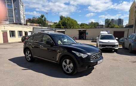 Infiniti FX II, 2010 год, 1 650 000 рублей, 3 фотография