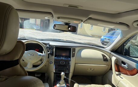 Infiniti FX II, 2010 год, 1 650 000 рублей, 11 фотография