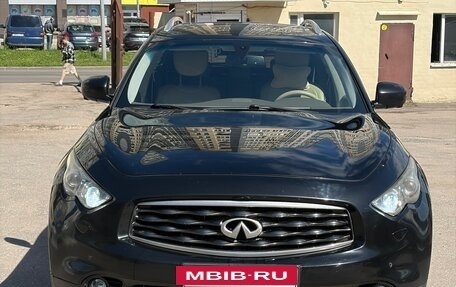 Infiniti FX II, 2010 год, 1 650 000 рублей, 2 фотография