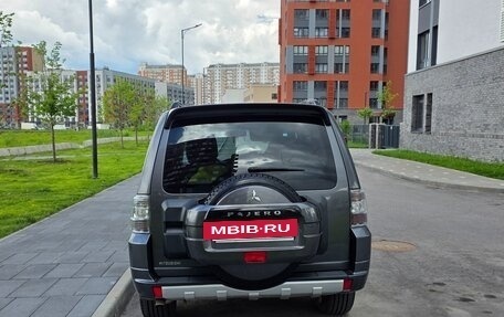 Mitsubishi Pajero IV, 2013 год, 2 300 000 рублей, 15 фотография
