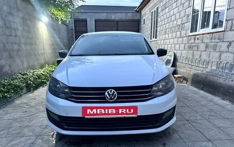 Volkswagen Polo VI (EU Market), 2017 год, 670 000 рублей, 3 фотография