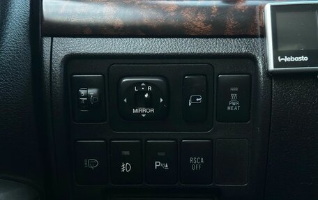 Toyota Land Cruiser 200, 2008 год, 2 899 000 рублей, 28 фотография
