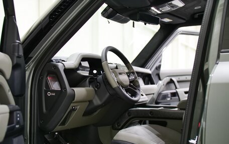 Land Rover Defender II, 2025 год, 25 990 000 рублей, 17 фотография