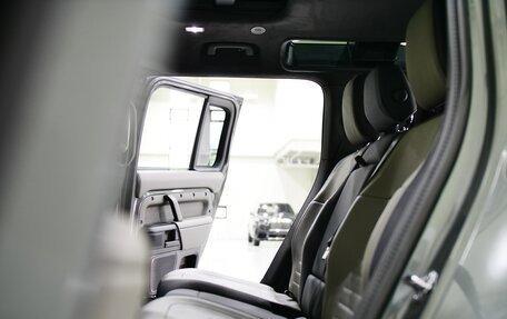 Land Rover Defender II, 2025 год, 25 990 000 рублей, 27 фотография