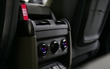 Land Rover Defender II, 2025 год, 25 990 000 рублей, 29 фотография