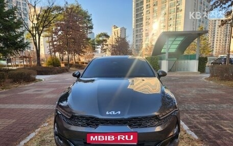 KIA K5, 2022 год, 1 620 000 рублей, 2 фотография