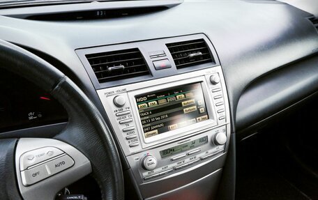 Toyota Camry, 2011 год, 1 175 000 рублей, 10 фотография