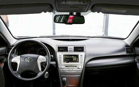 Toyota Camry, 2011 год, 1 175 000 рублей, 18 фотография