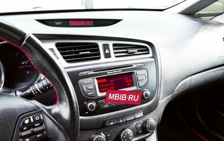 KIA cee'd III, 2014 год, 1 009 000 рублей, 10 фотография