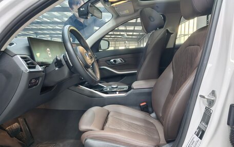 BMW 3 серия, 2023 год, 3 330 000 рублей, 21 фотография