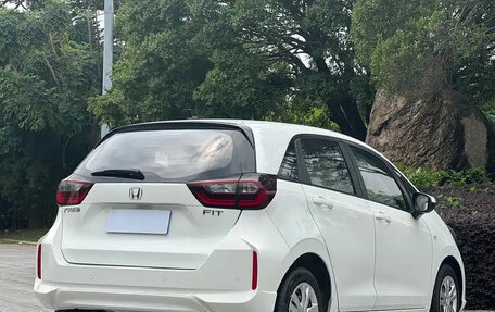 Honda Fit, 2021 год, 933 000 рублей, 6 фотография