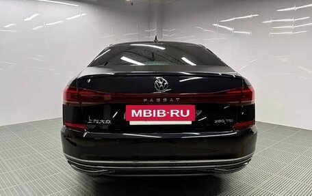 Volkswagen Passat B8 рестайлинг, 2022 год, 1 710 000 рублей, 6 фотография