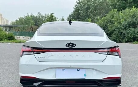 Hyundai Elantra, 2021 год, 1 520 000 рублей, 5 фотография