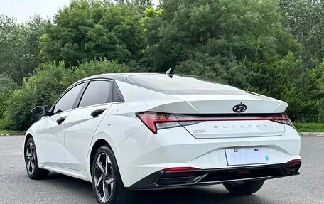 Hyundai Elantra, 2021 год, 1 520 000 рублей, 4 фотография