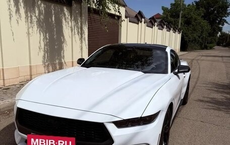 Ford Mustang, 2023 год, 6 500 000 рублей, 2 фотография