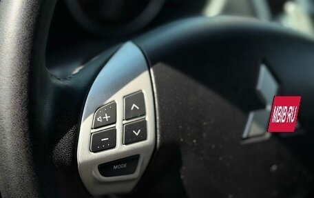 Mitsubishi Outlander III рестайлинг 3, 2012 год, 1 200 000 рублей, 15 фотография