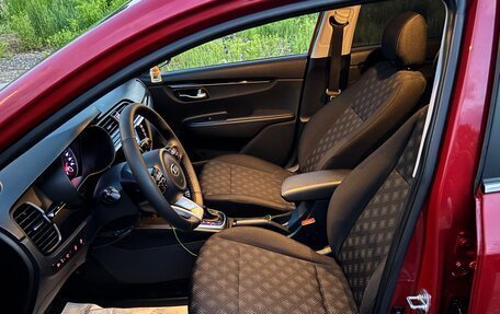 KIA Rio IV, 2018 год, 1 400 000 рублей, 7 фотография