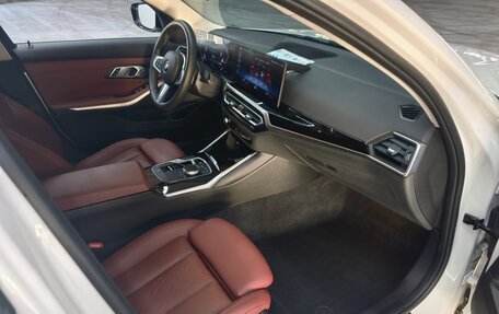 BMW 3 серия, 2023 год, 3 645 000 рублей, 28 фотография