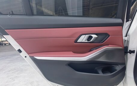 BMW 3 серия, 2023 год, 3 645 000 рублей, 35 фотография