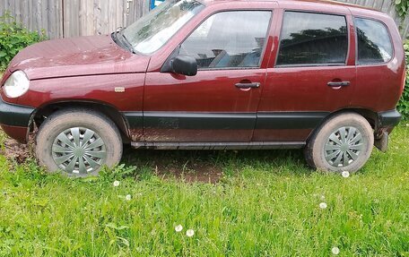 Chevrolet Niva I рестайлинг, 2005 год, 240 000 рублей, 7 фотография