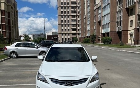 Hyundai Solaris II рестайлинг, 2016 год, 980 000 рублей, 2 фотография